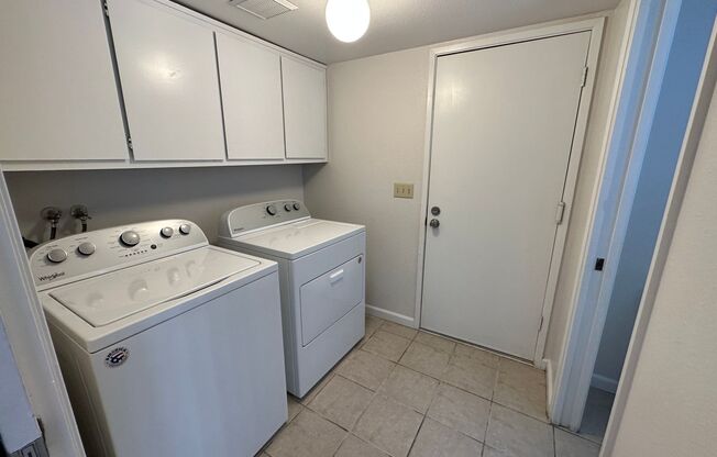 2 beds, 1.5 baths, 1,330 sqft, $2,695, Unit 8125001002