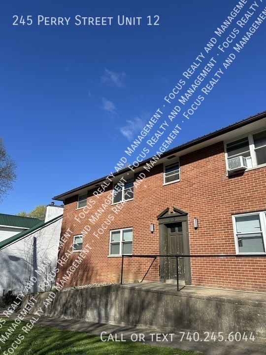 245 PERRY ST