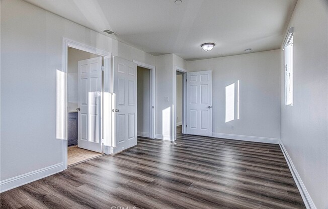 445 W 65 ST