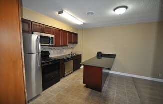 1 bed, 1 bath, 600 sqft, $795, Unit 601-209