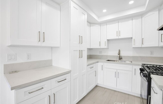 2 beds, 2 baths, 1,225 sqft, $2,750, Unit 9A