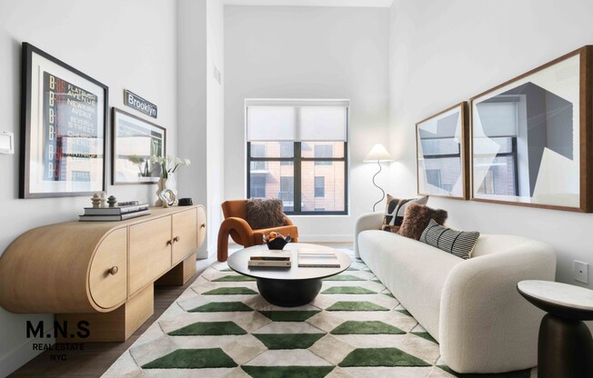 1 bed, 1 bath, $3,500, Unit 303