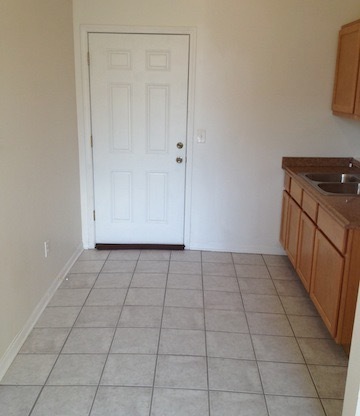 1 bed, 1 bath, $675, Unit 2905 #4