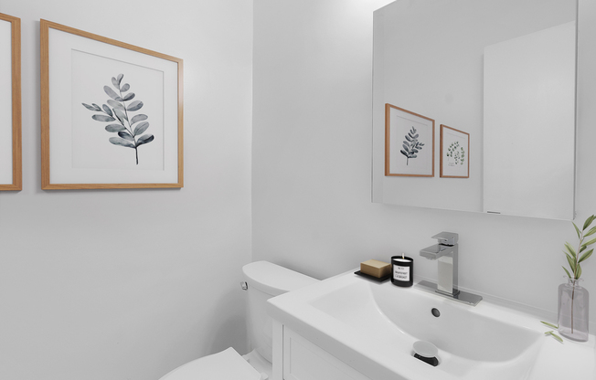 58 W 58th St Apt 14D