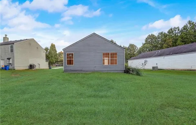 Charming 3 Bedroom, 2 Bath Home in Union City – Only $1850/Month!