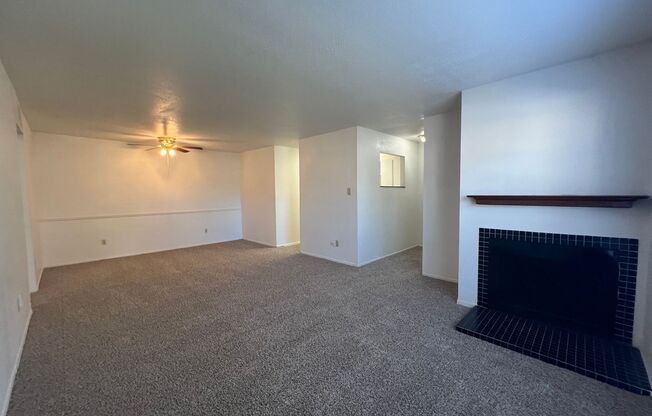 2 beds, 2 baths, 1,000 sqft, $1,275, Unit 401