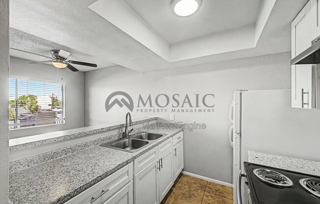 1 bed, 1 bath, $699, Unit 107