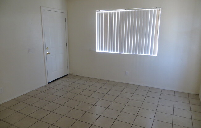 51ST ST (4366)