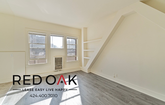 537 1/3 S KENMORE AVE