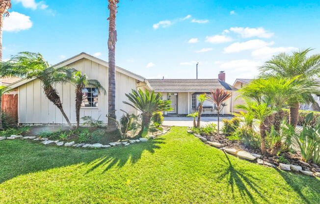 Charming 3-Bedroom, 2-Bathroom Home in Prime North Huntington Beach Location