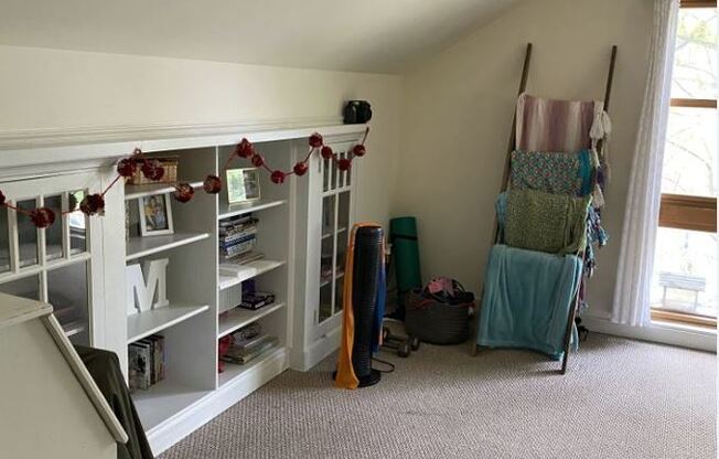 2643 N Sheffield Ave Apt 1