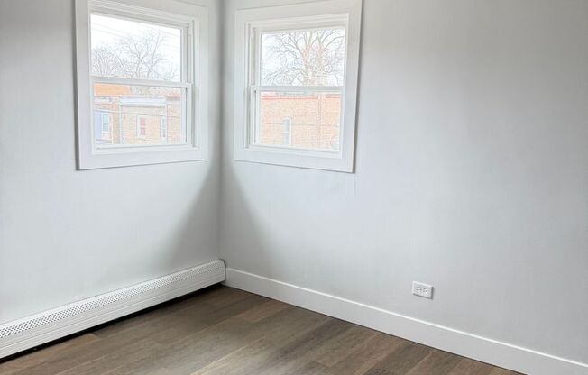 8945 -47 S. Cottage Grove Ave. Chicago, IL 60619