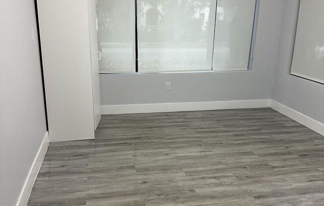 1639 Madison