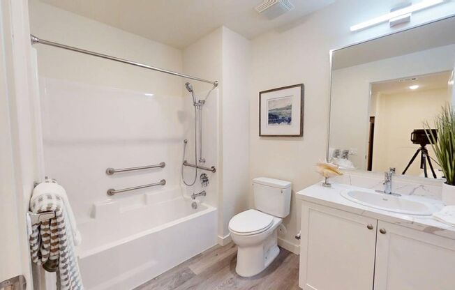 Studio, 2 baths, 1,236 sqft, $2,895, Unit Live/Work Loft - F
