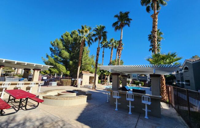 2 beds, 2 baths, $1,675, Unit # 2069