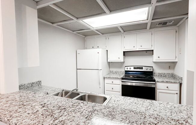 2/1.5 Oakwood Townhome