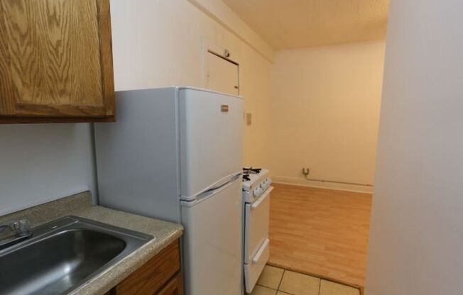 Studio, 1 bath, $1,025, Unit 104