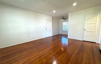 5958-5960 Willowcrest Ave