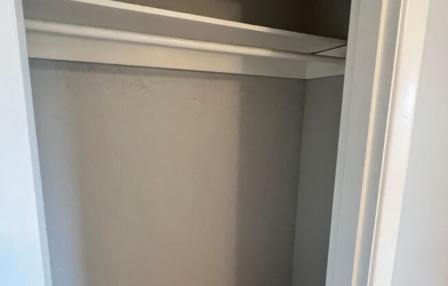 1 bed, 1 bath, 609 sqft, $1,450, Unit 422