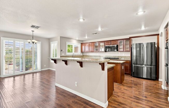 5 beds, 3.5 baths, $3,950