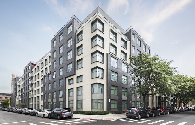 1 bed, 1 bath, 662 sqft, $2,773, Unit 504