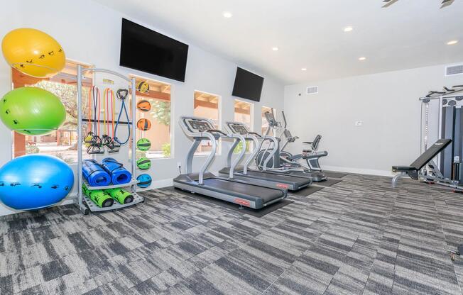 A STATE-OF-THE-ART FITNESS CENTER