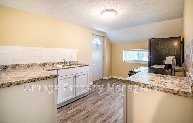 2230 S 15 ST