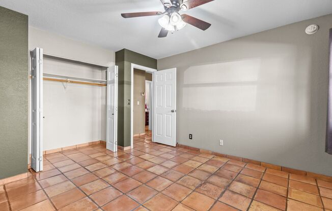 3 beds, 2 baths, $2,790