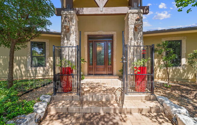 2162 RIV WAY