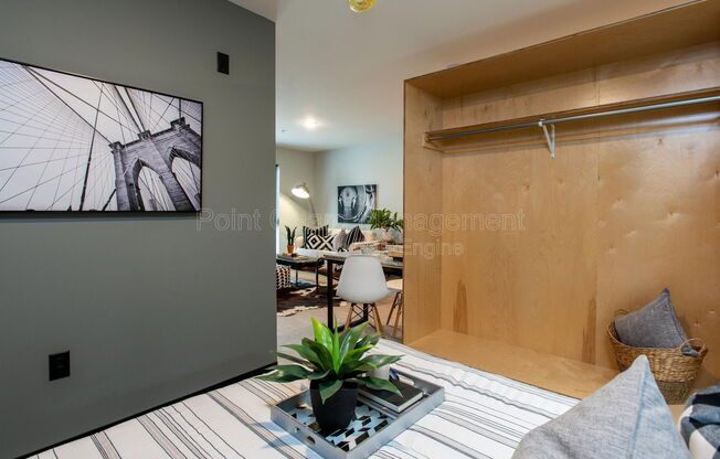 1 bed, 1 bath, 500 sqft, $825, Unit 305