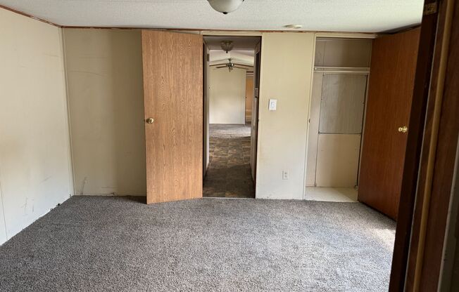 2 beds, 2 baths, $778, Unit Lot 19