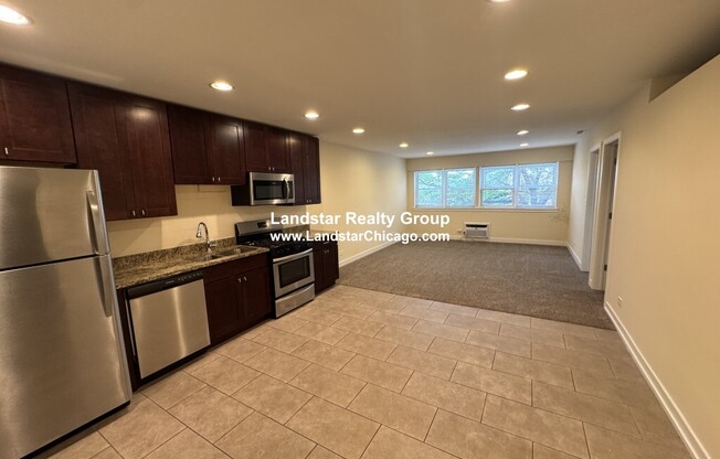 2808 N MAJOR AVE