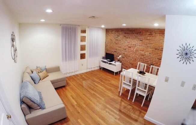 65 Hemenway St