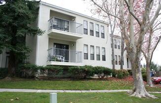 Beautiful  2 beds and 2 baths condon located in Fremont Downtown
