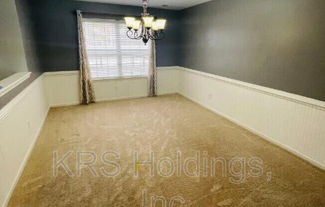 2405 ANNIE CIR