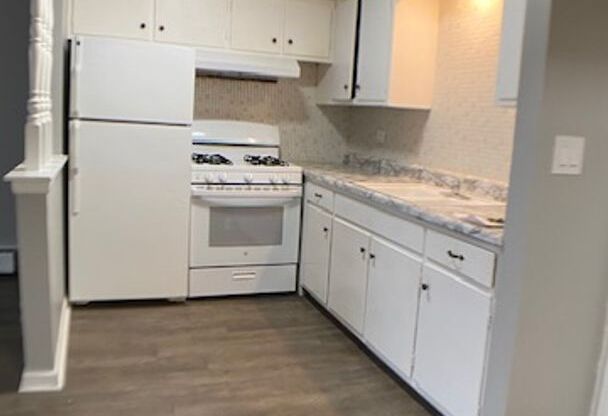 1 bed, 1 bath, 600 sqft, $1,200, Unit 25