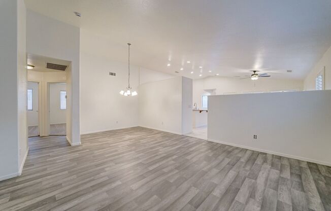 AVAILABLE NOW IN ESTRELLA MOUNTAIN RANCH!!!