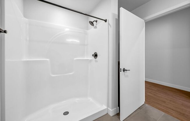 1 bed, 1 bath, 521 sqft, $1,525, Unit 411