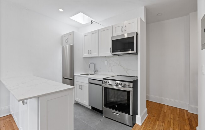 62 CLARK ST
