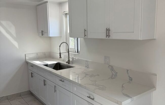 2250-2260 Kenrich Ct.
