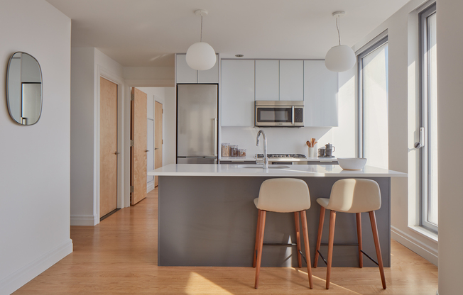 1 bed, 1 bath, $7,295, Unit 35C