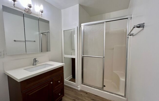 1 bed, 1 bath, $1,995, Unit 12