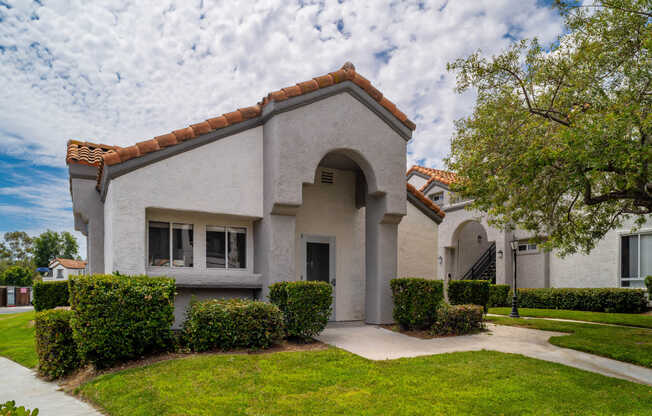 Resident Lounge Exterior