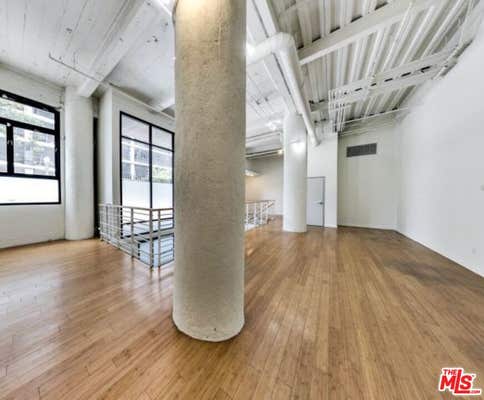 330 W 11th ST
