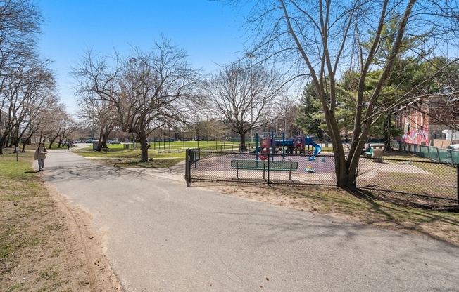 Studio, 1 bath, 455 sqft, $2,200, Unit D16