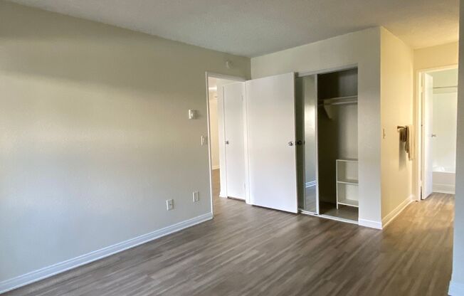 1 bed, 1 bath, 700 sqft, $2,495, Unit 10