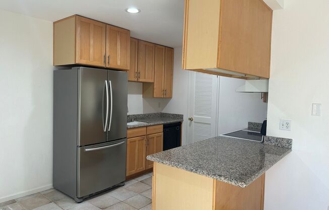 Lovely 2 bed 2 bath condo