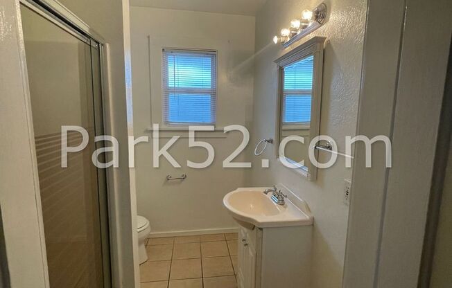 1 bed, 1 bath, $1,225