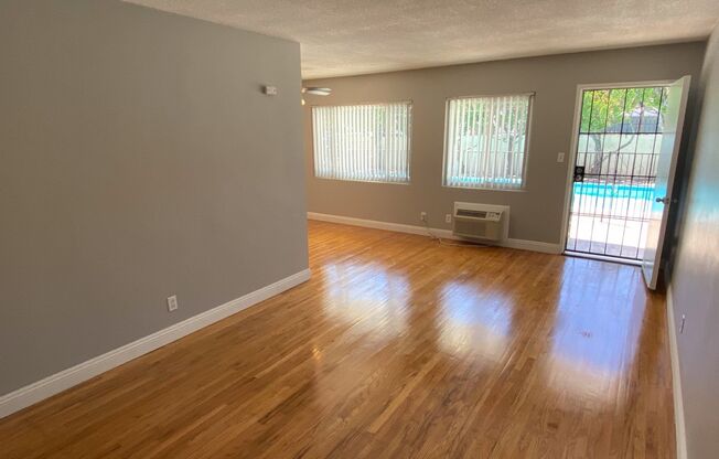 110 W. Renette Ave.