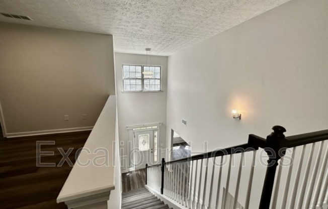 8295 E SHR DR